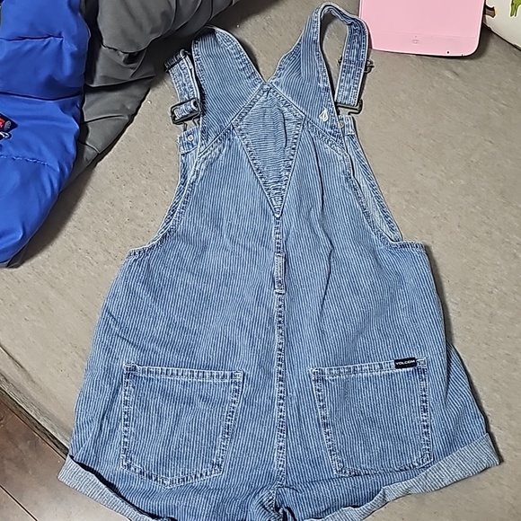 Volcom stripped jean overalls - Picture 5 of 6